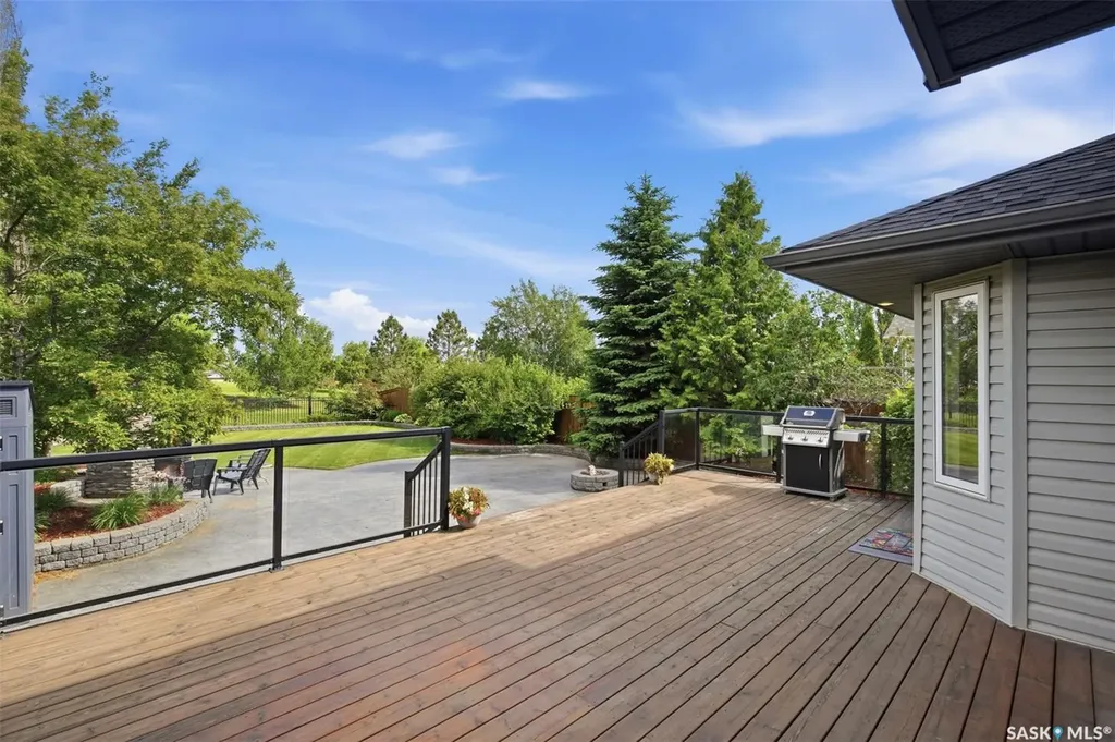 310 Borlase Cove Saskatoon SK S7T 0B7