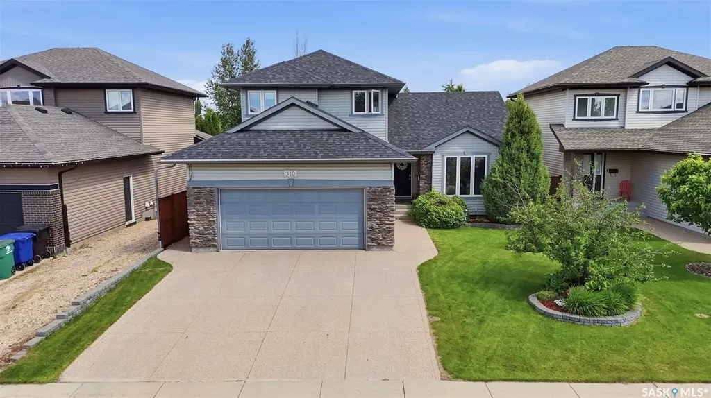 310 Borlase Cove Saskatoon SK S7T 0B7