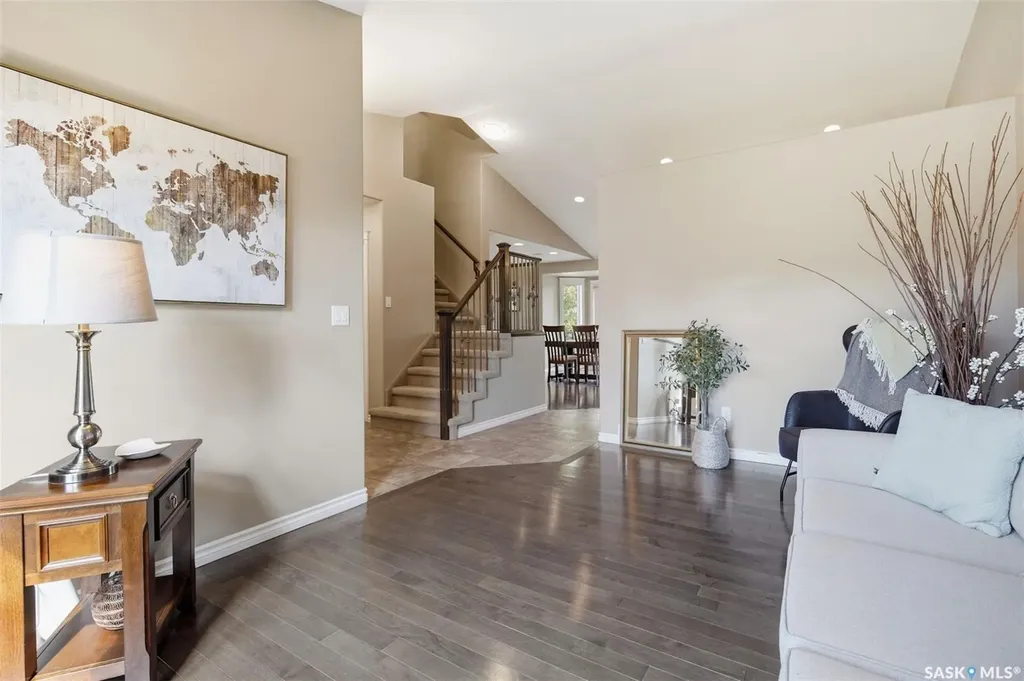 310 Borlase Cove Saskatoon SK S7T 0B7
