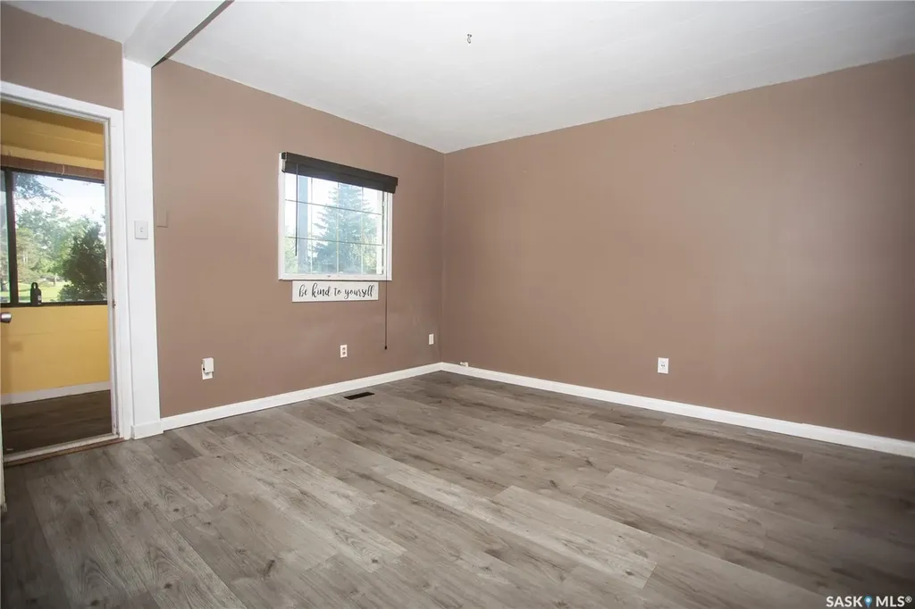 1102 19th Street W Saskatoon SK S7M 1C4