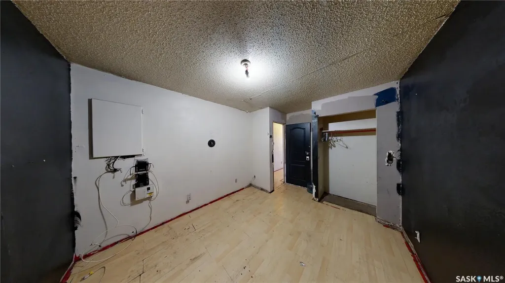 1633 Retallack Street Regina SK S4T 2J6