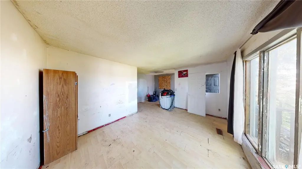 1633 Retallack Street Regina SK S4T 2J6