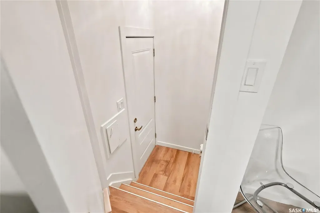 27 Walker Crescent Saskatoon SK S7L 4H7