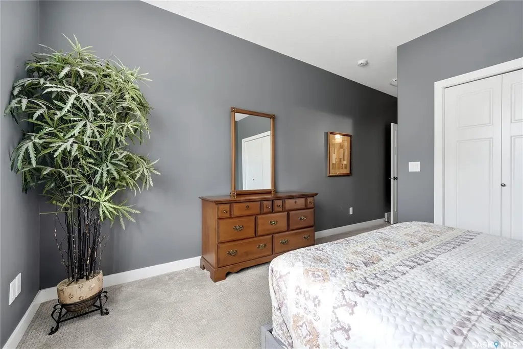 4185 Green Apple Drive E Regina SK S4V 1S1