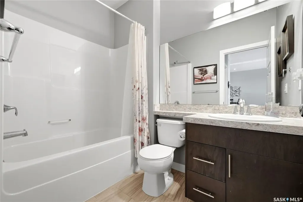 4185 Green Apple Drive E Regina SK S4V 1S1