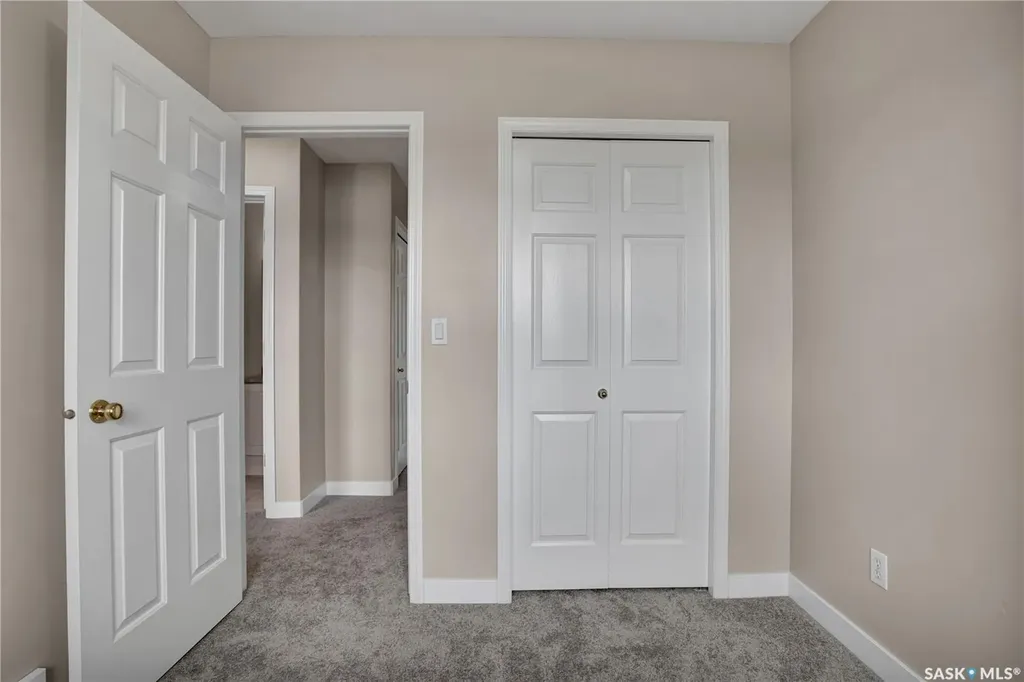 815 Kristjanson Road Saskatoon SK S7S 1M6