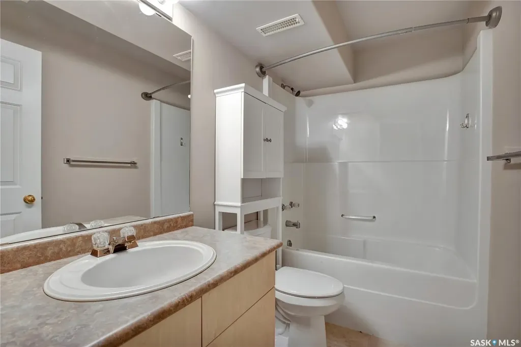 815 Kristjanson Road Saskatoon SK S7S 1M6