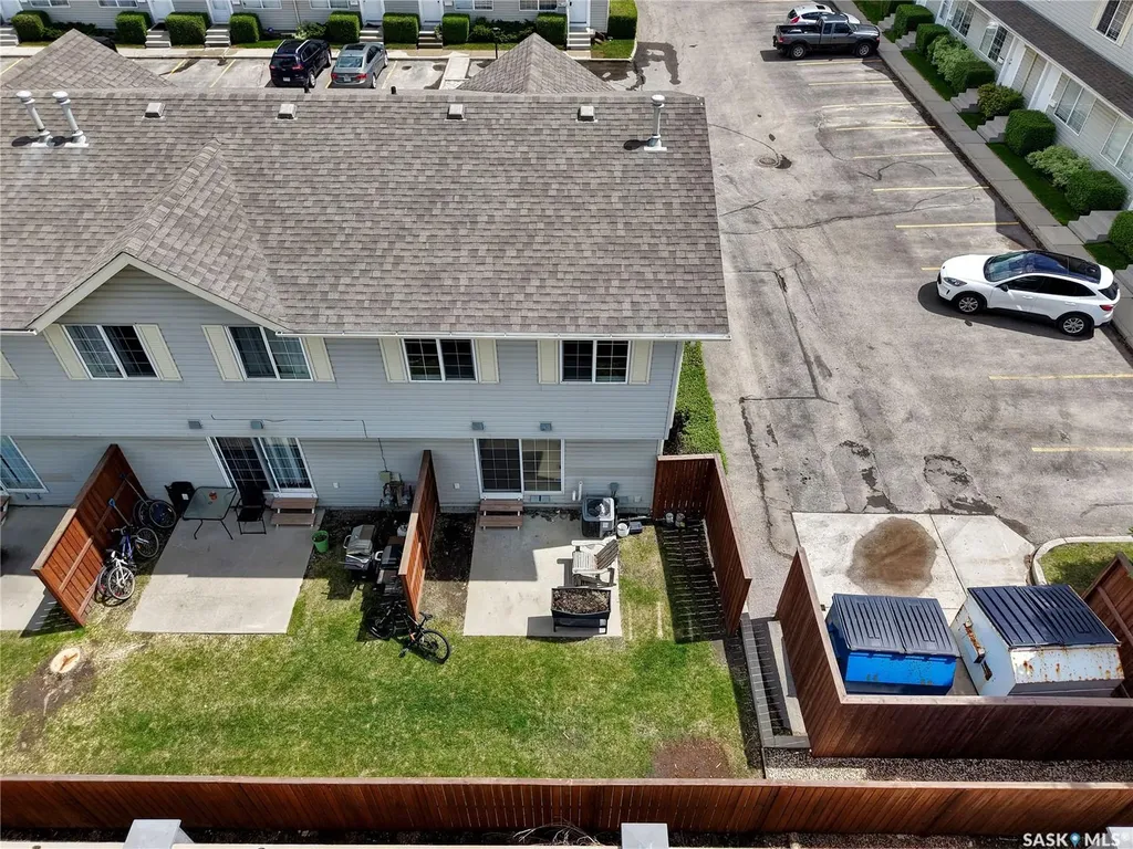 815 Kristjanson Road Saskatoon SK S7S 1M6