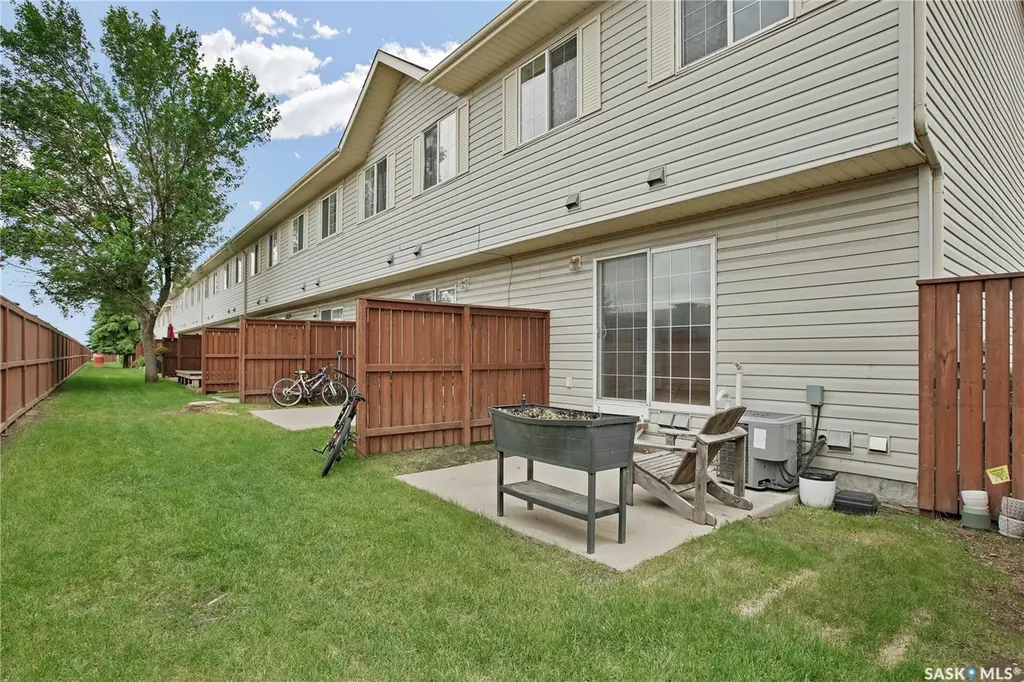 815 Kristjanson Road Saskatoon SK S7S 1M6