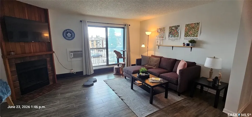 315 Kingsmere Boulevard Saskatoon SK S7J 3R1