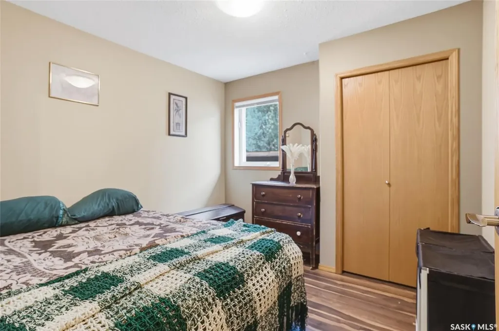 130 Strumm Terrace Saskatoon SK S7M 5V4