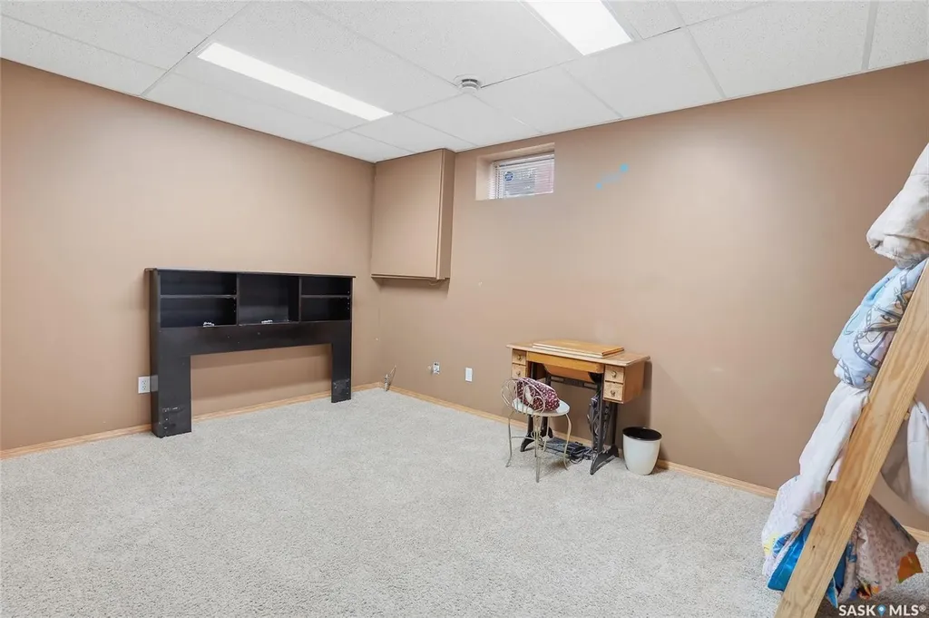 130 Strumm Terrace Saskatoon SK S7M 5V4