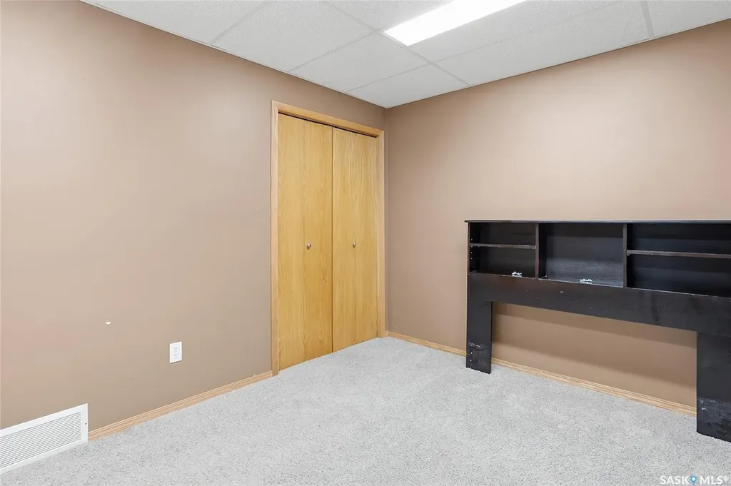 130 Strumm Terrace Saskatoon SK S7M 5V4