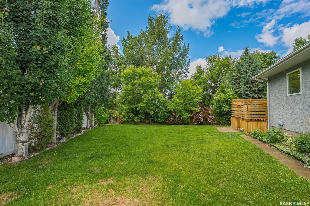 130 Strumm Terrace Saskatoon SK S7M 5V4