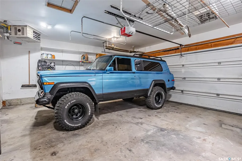 130 Strumm Terrace Saskatoon SK S7M 5V4