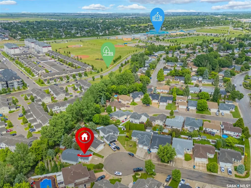 130 Strumm Terrace Saskatoon SK S7M 5V4