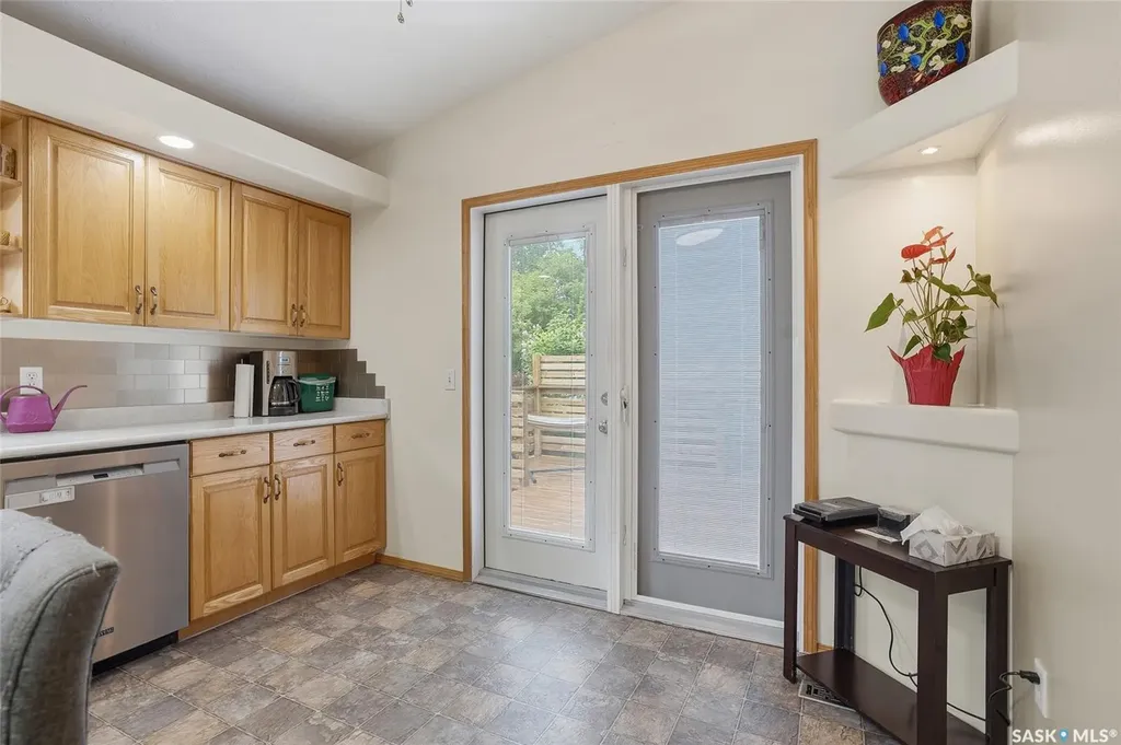 130 Strumm Terrace Saskatoon SK S7M 5V4