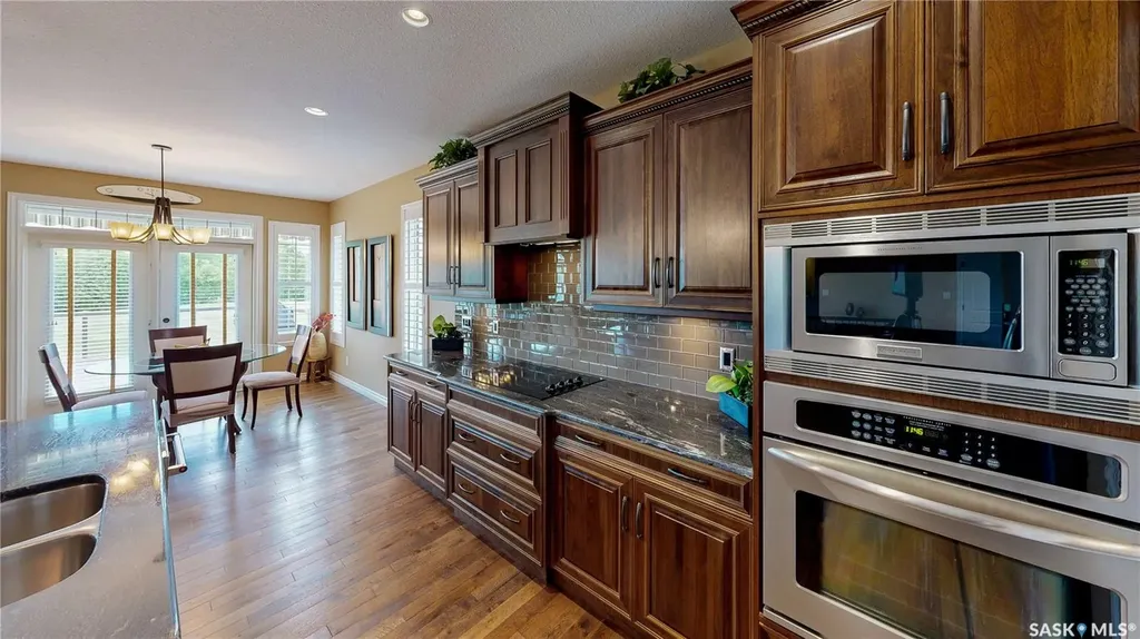 6064 Wascana Court Way Regina SK S4V 3E6