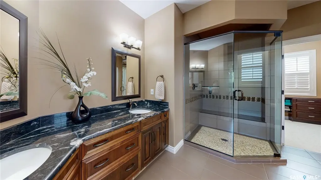 6064 Wascana Court Way Regina SK S4V 3E6