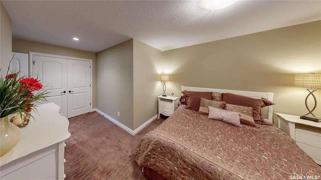 6064 Wascana Court Way Regina SK S4V 3E6