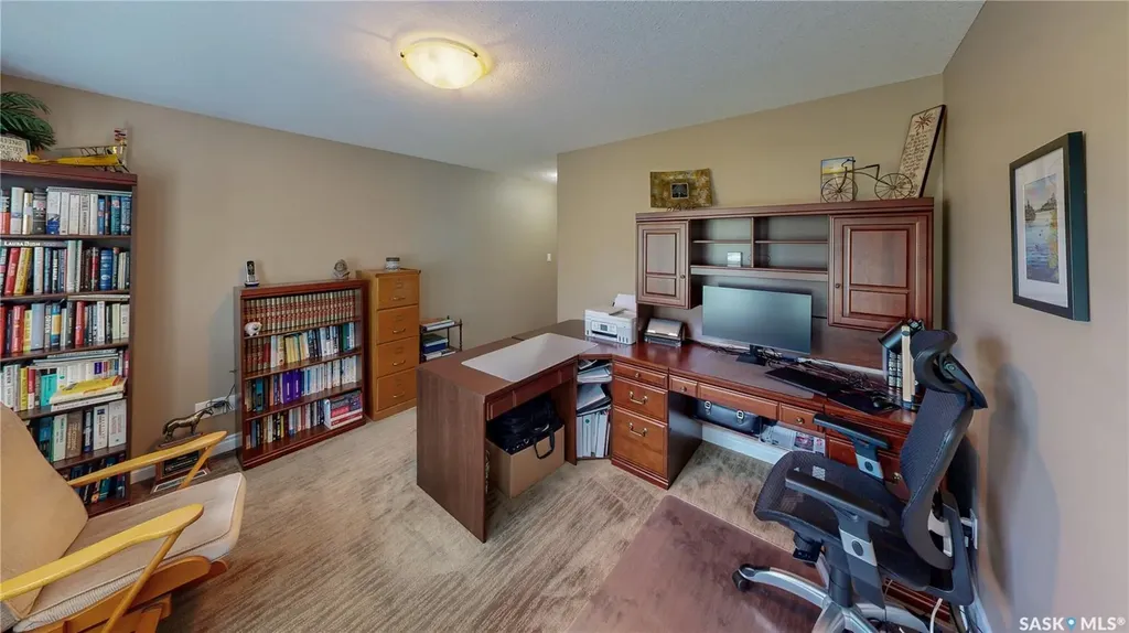6064 Wascana Court Way Regina SK S4V 3E6