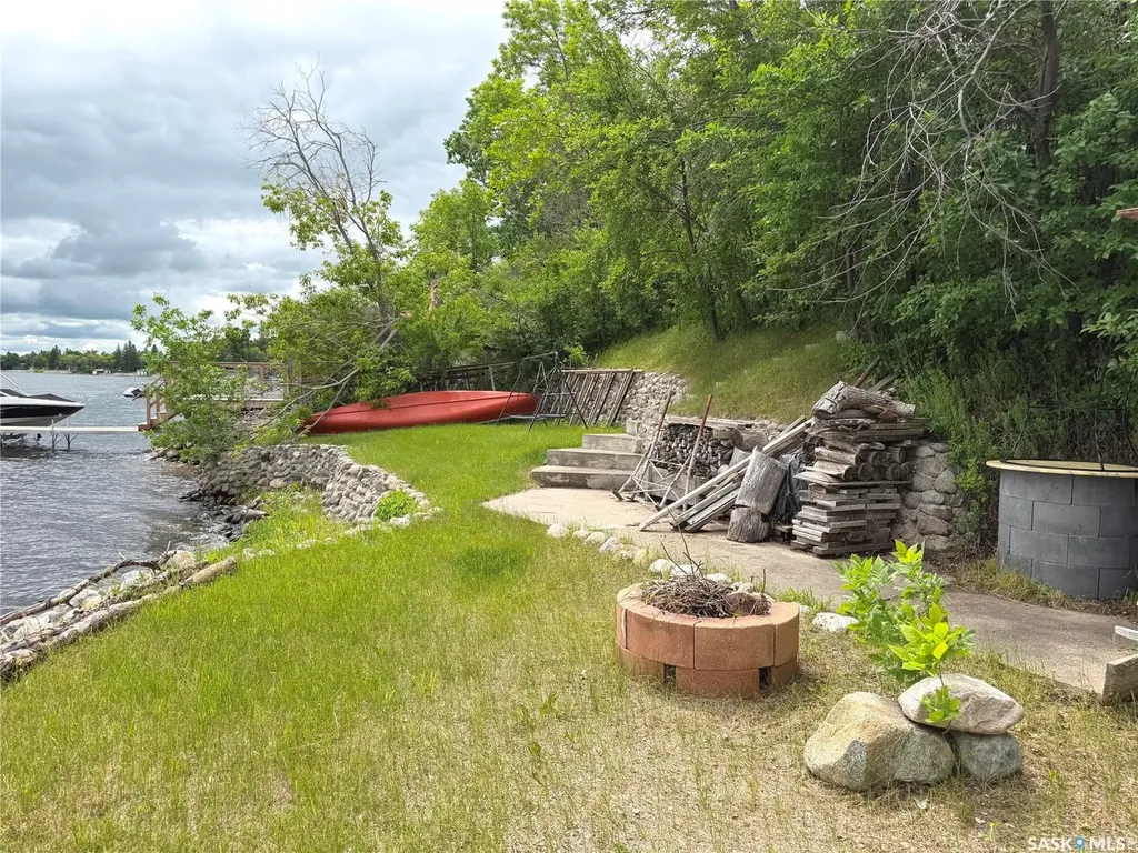 74 Taylor Street Katepwa Beach SK S0G 2K0
