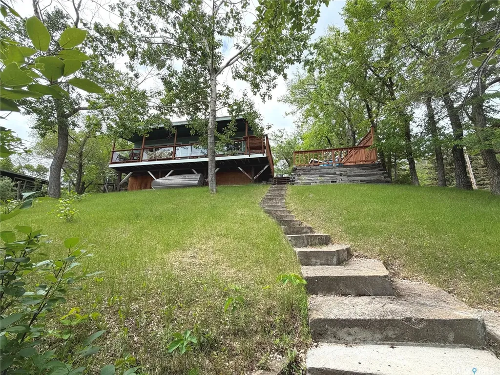 74 Taylor Street Katepwa Beach SK S0G 2K0