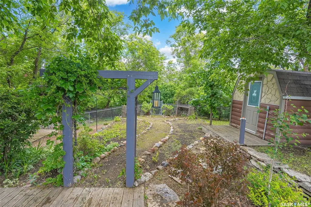 215 Regina Street Manitou Beach SK S0K 4T1