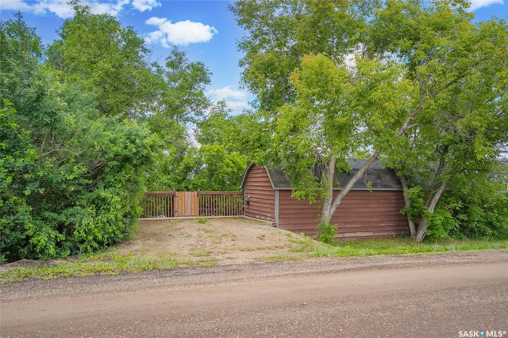 215 Regina Street Manitou Beach SK S0K 4T1