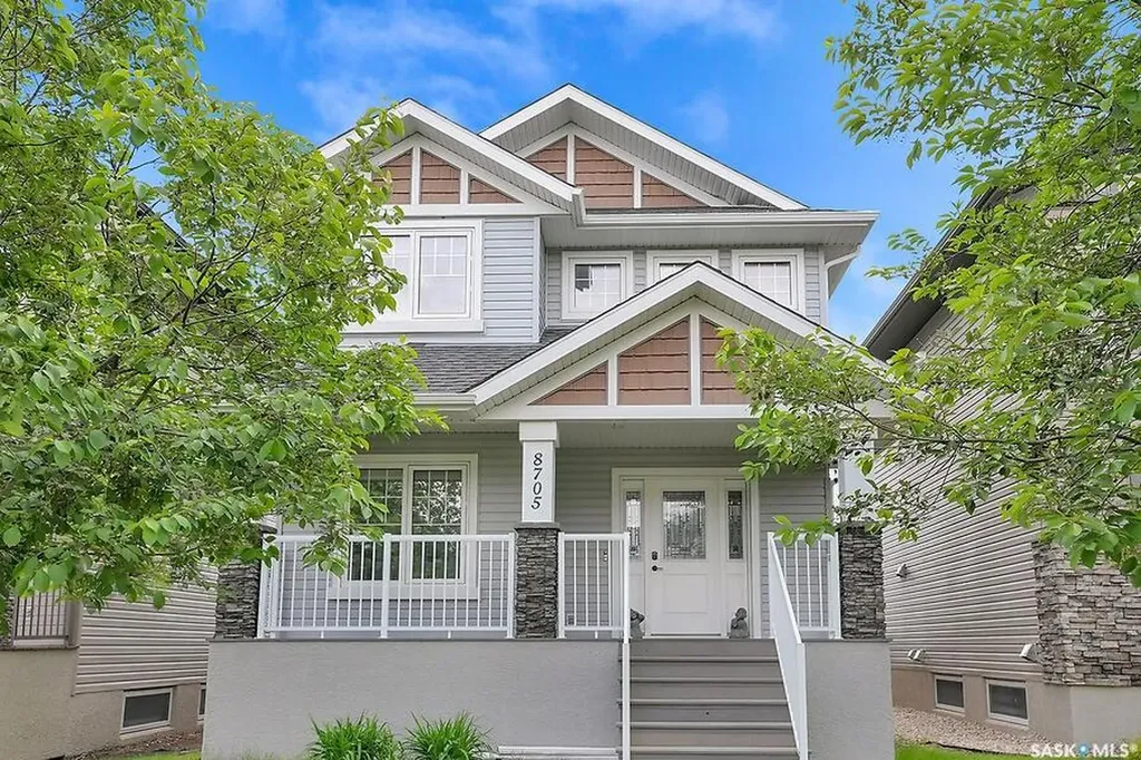 8705 Hincks Lane Regina SK S4Y 0B9