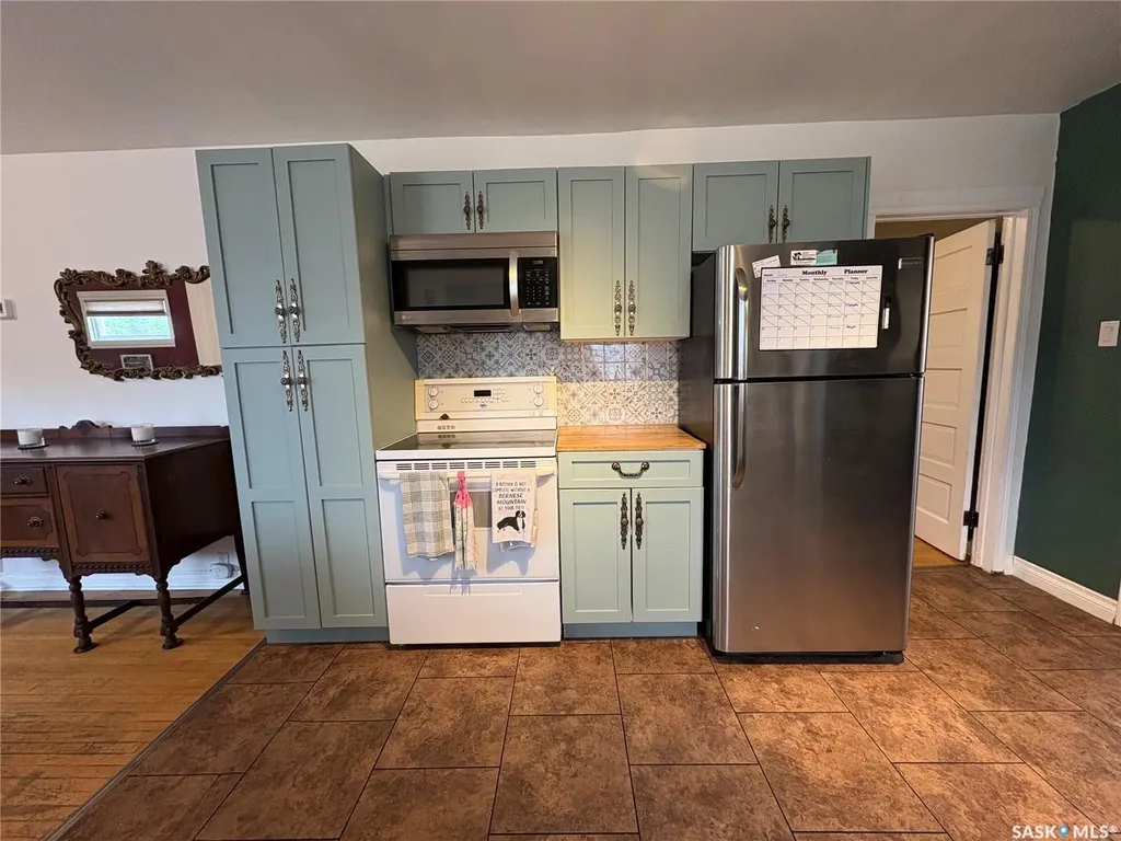 276 2nd Avenue E Unity SK S0K 4L0