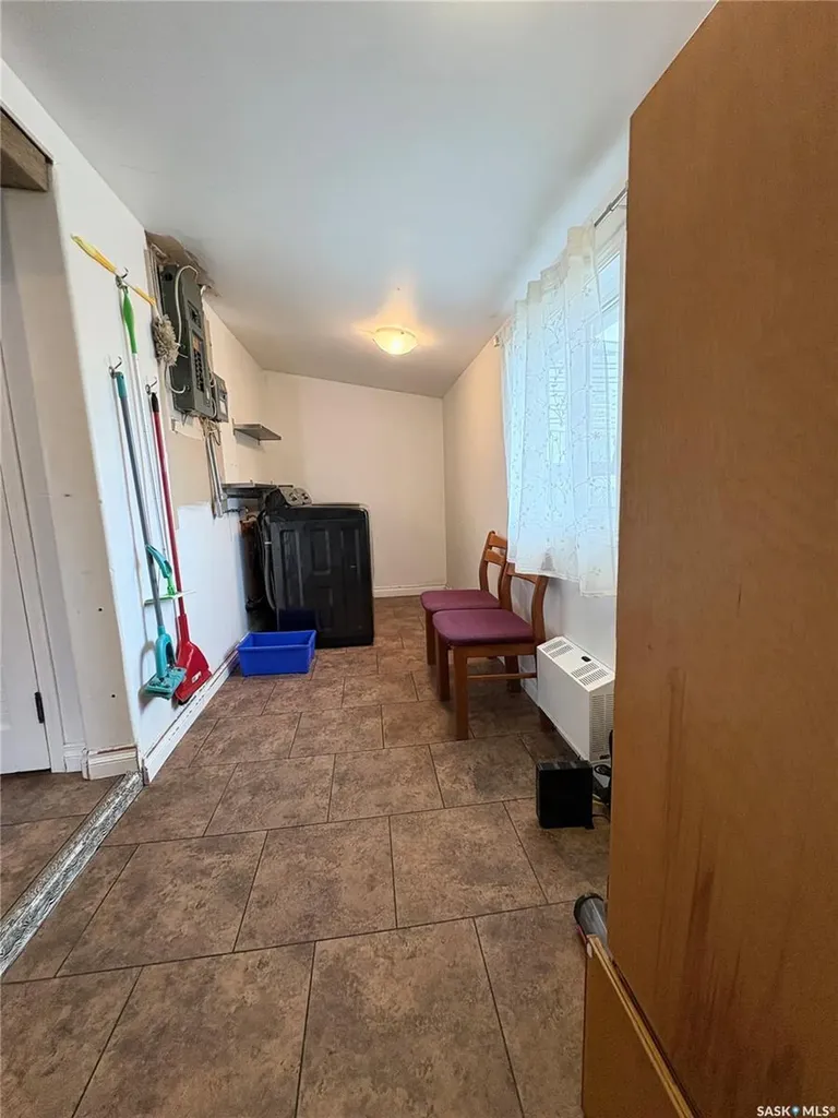 276 2nd Avenue E Unity SK S0K 4L0