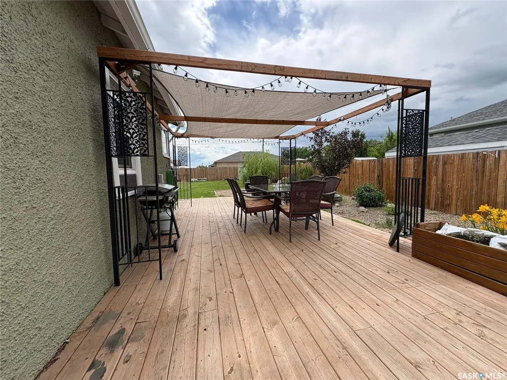 276 2nd Avenue E Unity SK S0K 4L0
