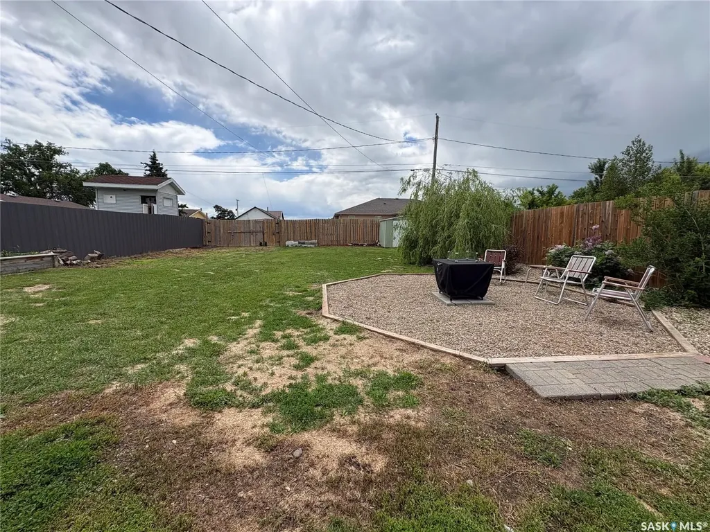 276 2nd Avenue E Unity SK S0K 4L0