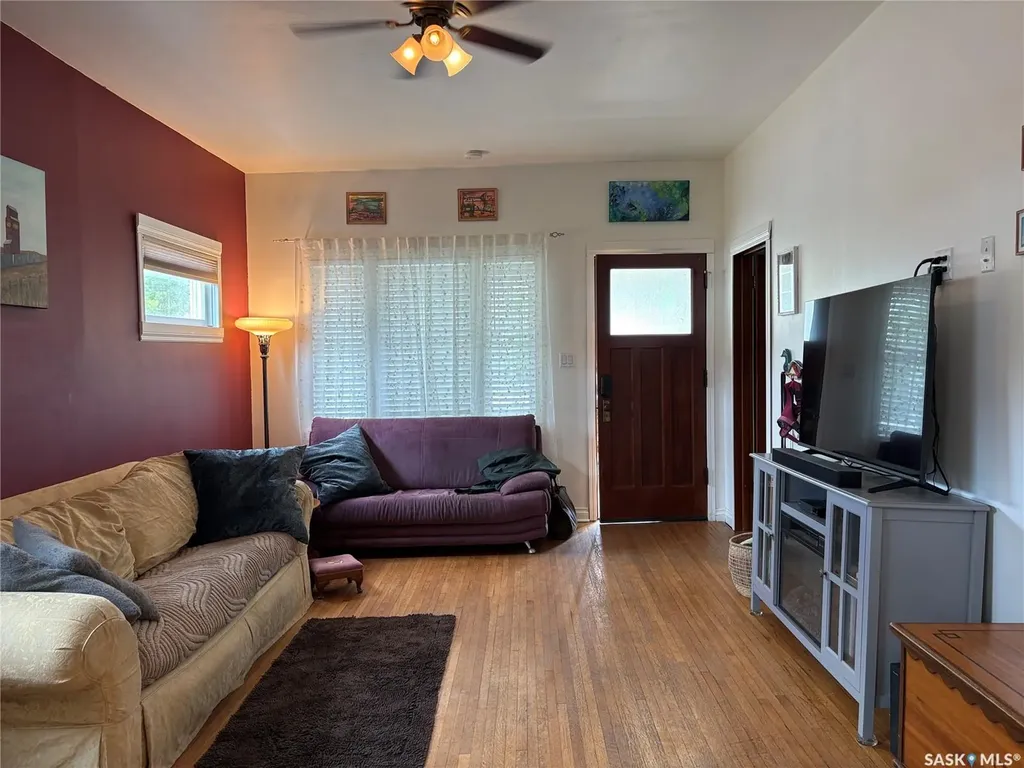 276 2nd Avenue E Unity SK S0K 4L0