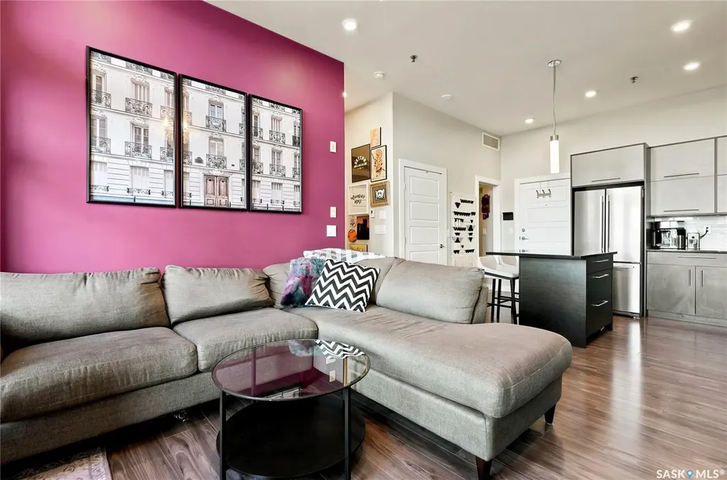 502 Perehudoff Crescent Saskatoon SK S7N 4H6