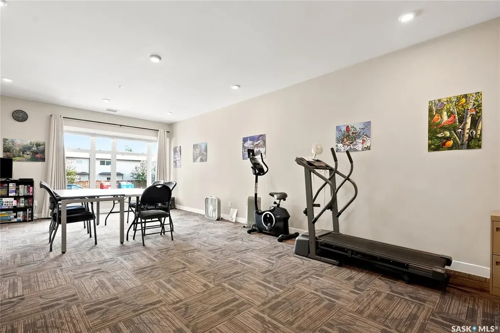 502 Perehudoff Crescent Saskatoon SK S7N 4H6