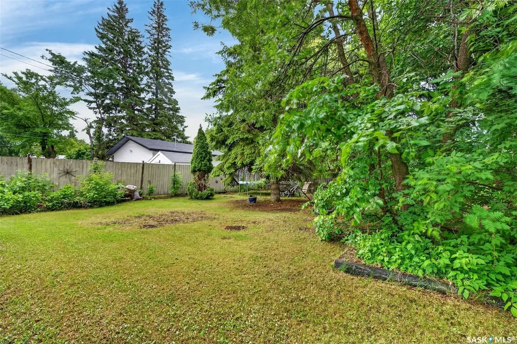 205 Bemister Avenue E Melfort SK S0E 1A0