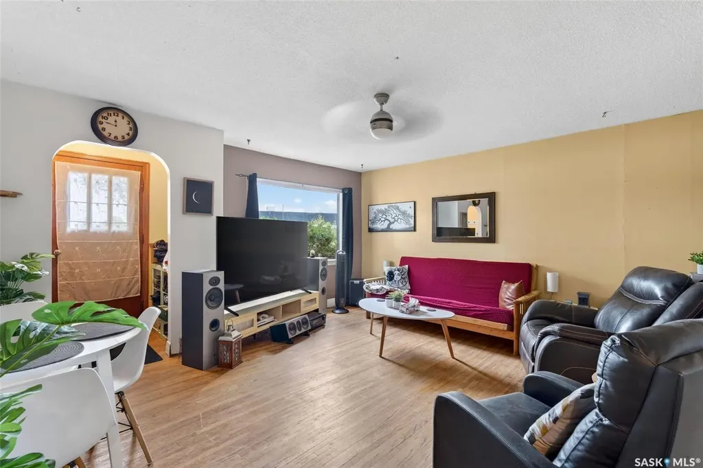 205 Bemister Avenue E Melfort SK S0E 1A0