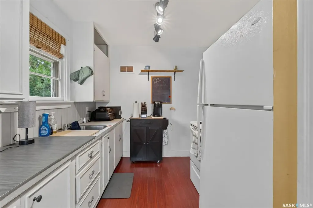 205 Bemister Avenue E Melfort SK S0E 1A0