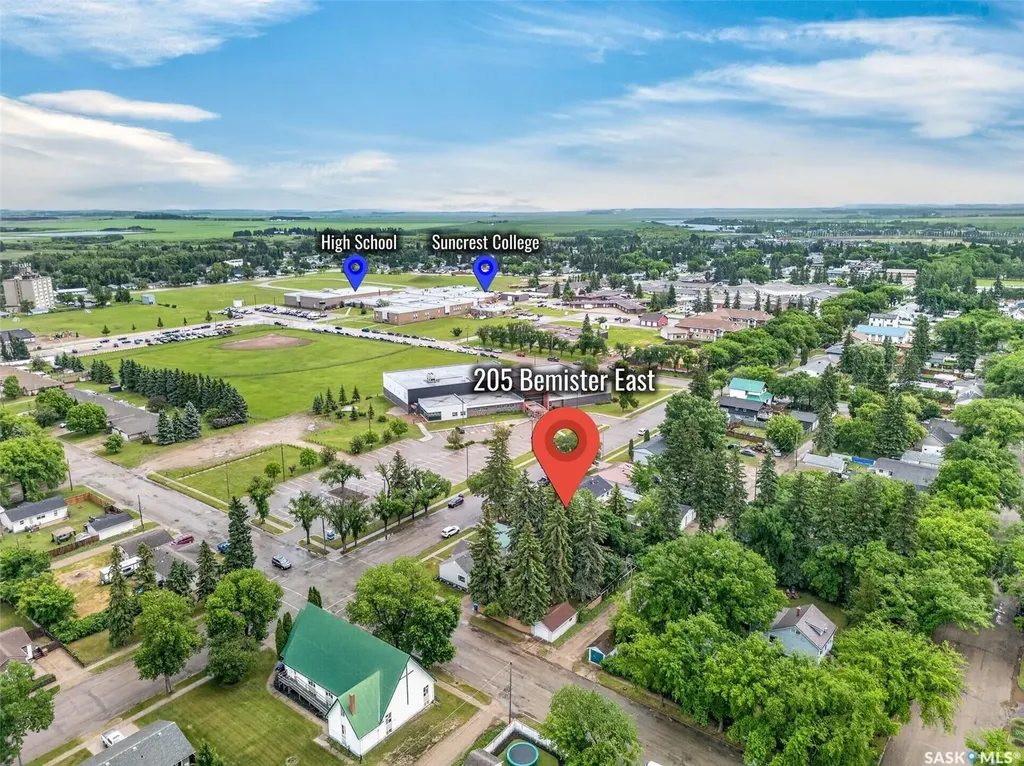 205 Bemister Avenue E Melfort SK S0E 1A0