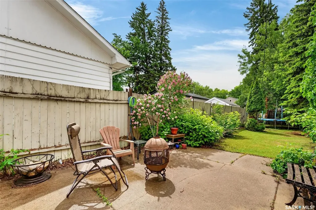 205 Bemister Avenue E Melfort SK S0E 1A0