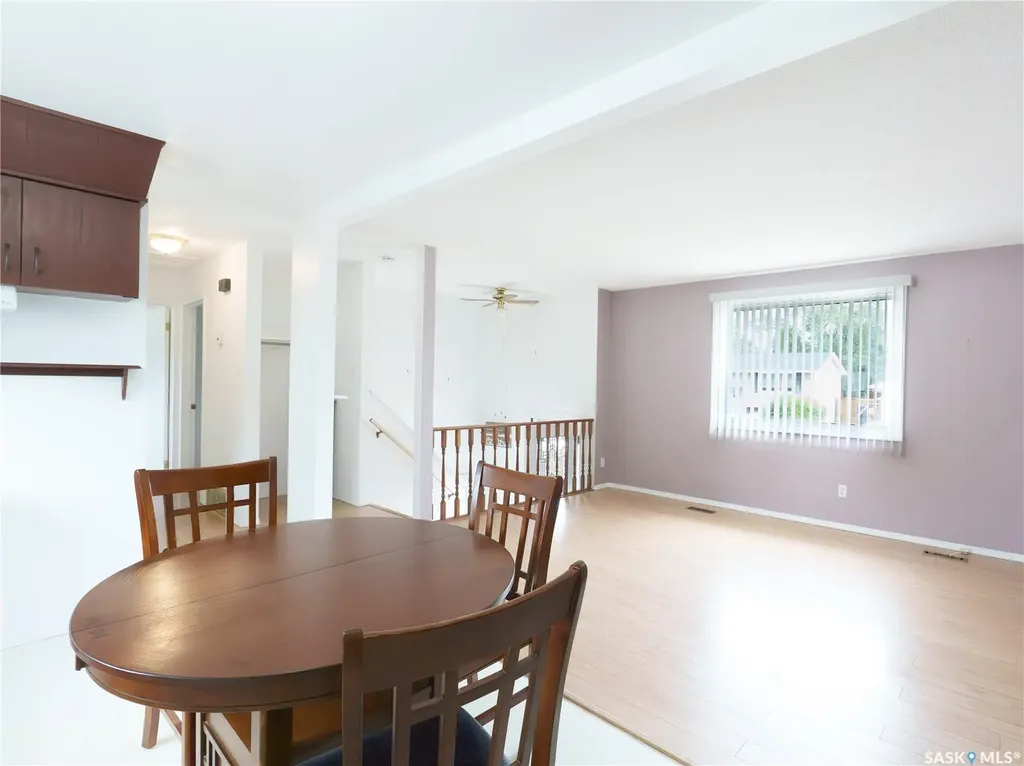 10 Roberts Place Regina SK S4T 6K6