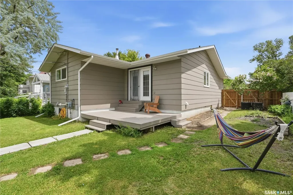 312 Ash Street Outlook SK S0L 2N0