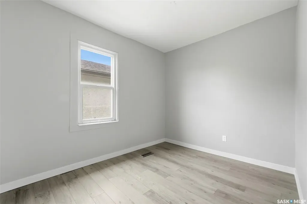 214 Edward Street Regina SK S4R 4W1
