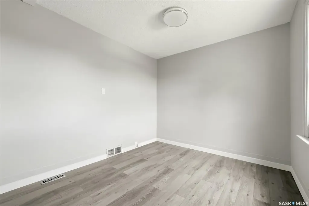 214 Edward Street Regina SK S4R 4W1