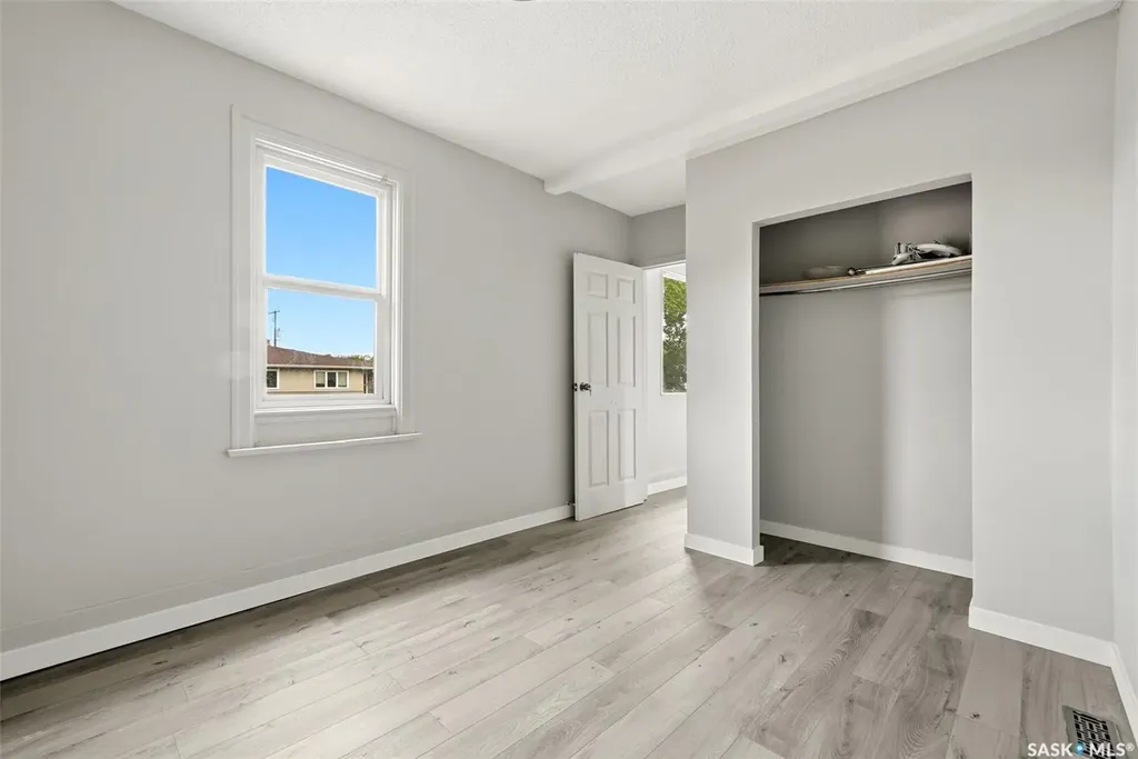 214 Edward Street Regina SK S4R 4W1