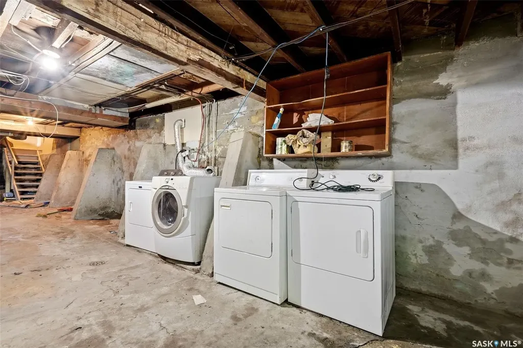 214 Edward Street Regina SK S4R 4W1