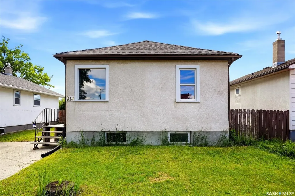 214 Edward Street Regina SK S4R 4W1