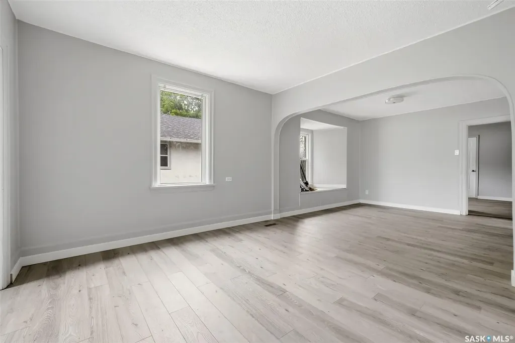 214 Edward Street Regina SK S4R 4W1